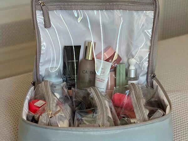 Necessaire Maleta: A Solução Perfeita para Organizar seus Cosméticos