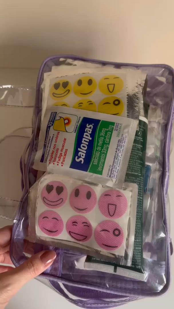 Necessaires Transparentes: Seu Aliado na Organização com Estilo e Versatilidade